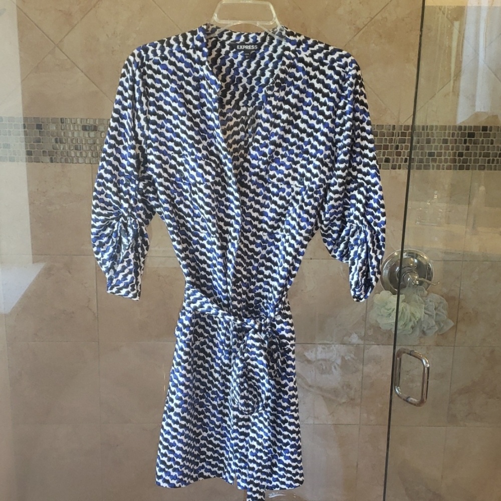 EUC Express Shirtdress with Tie Sash